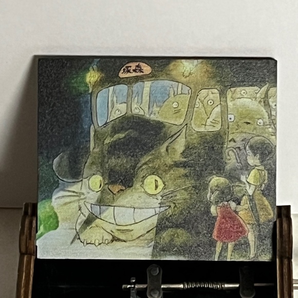 Totoro Cat Bus Hand Crank Wooden Music Box Anime Musical Mei - Picture 3 of 11